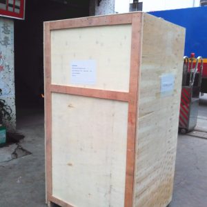 Pnumatic stencil cleaner 