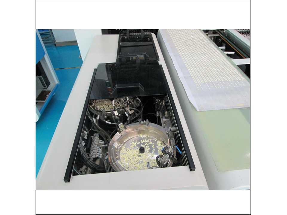 SMT,THT,PCB,PCBA,AI,wave soldering,reflow oven,nozzle,feeder,wave soldering
