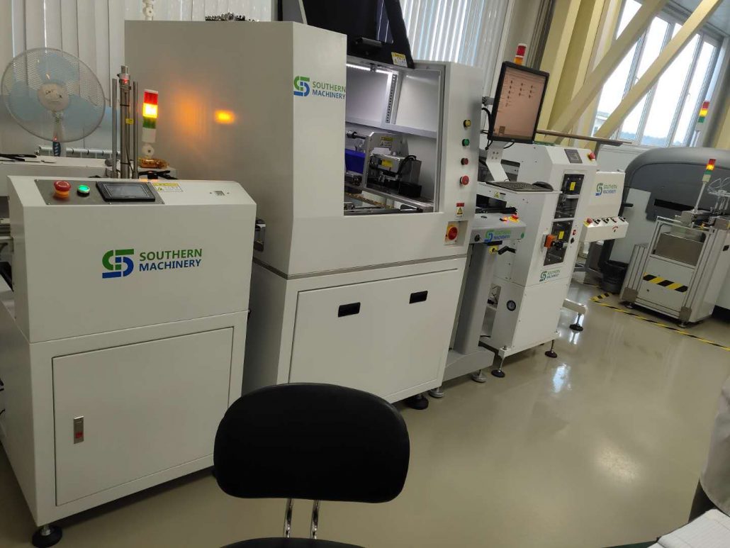  Customer site--a short line of laser marking machine (double-side engraved)